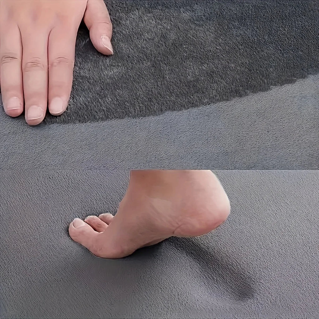 Floor mat flannel non-slip dirt-resistant