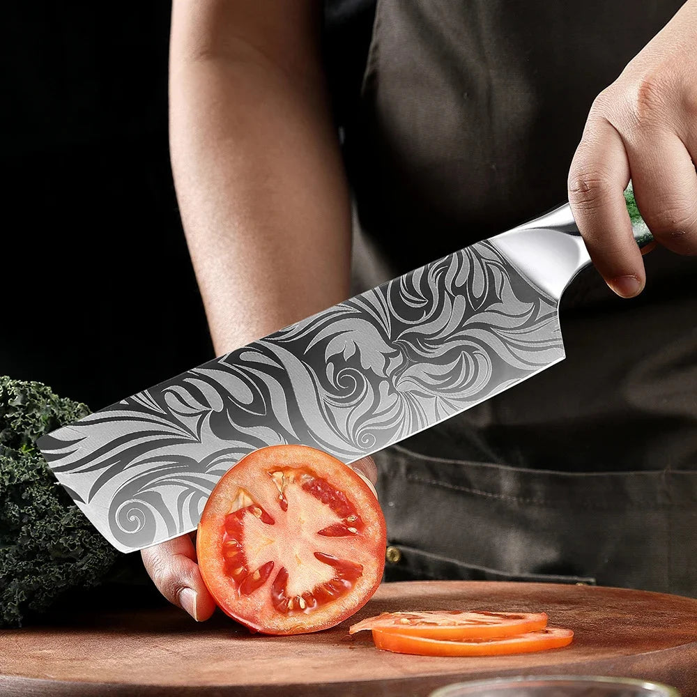 Damascus patterned knife set