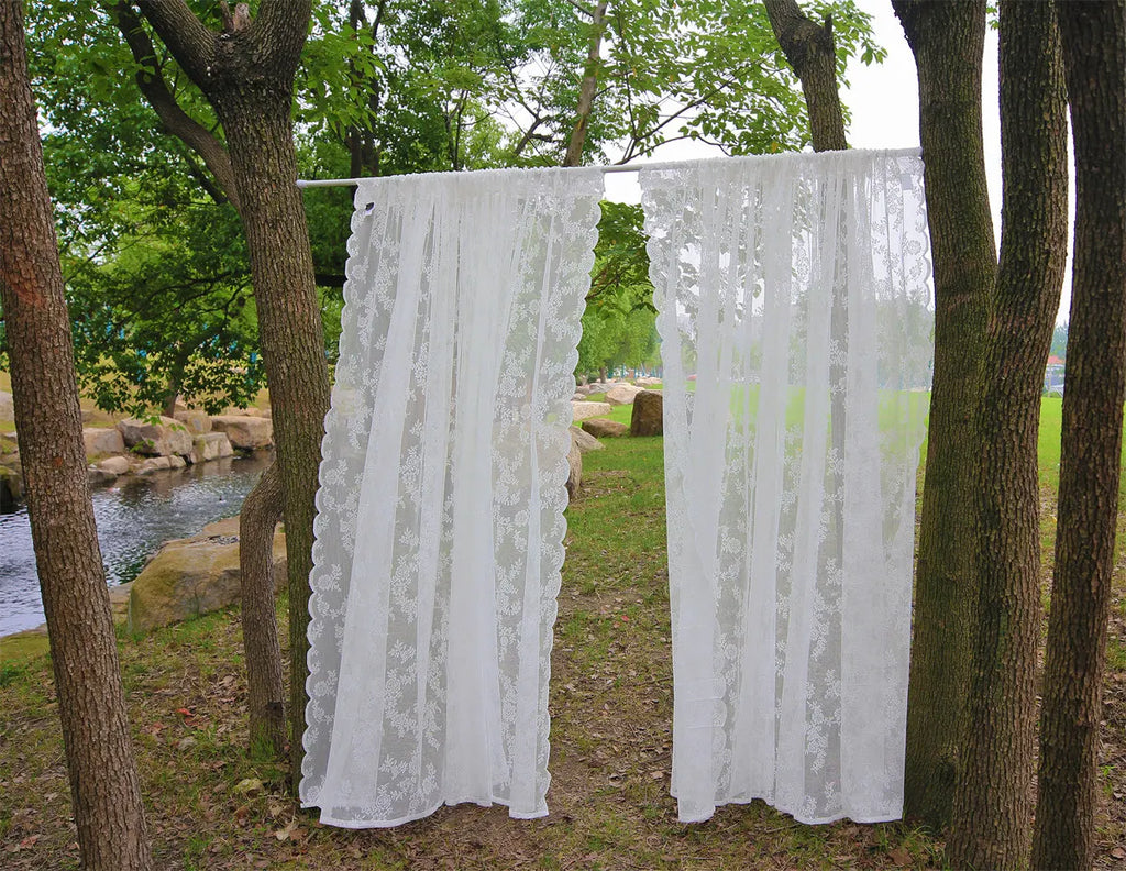 2 Panels Vintage Lace Long-Romantic Flowers