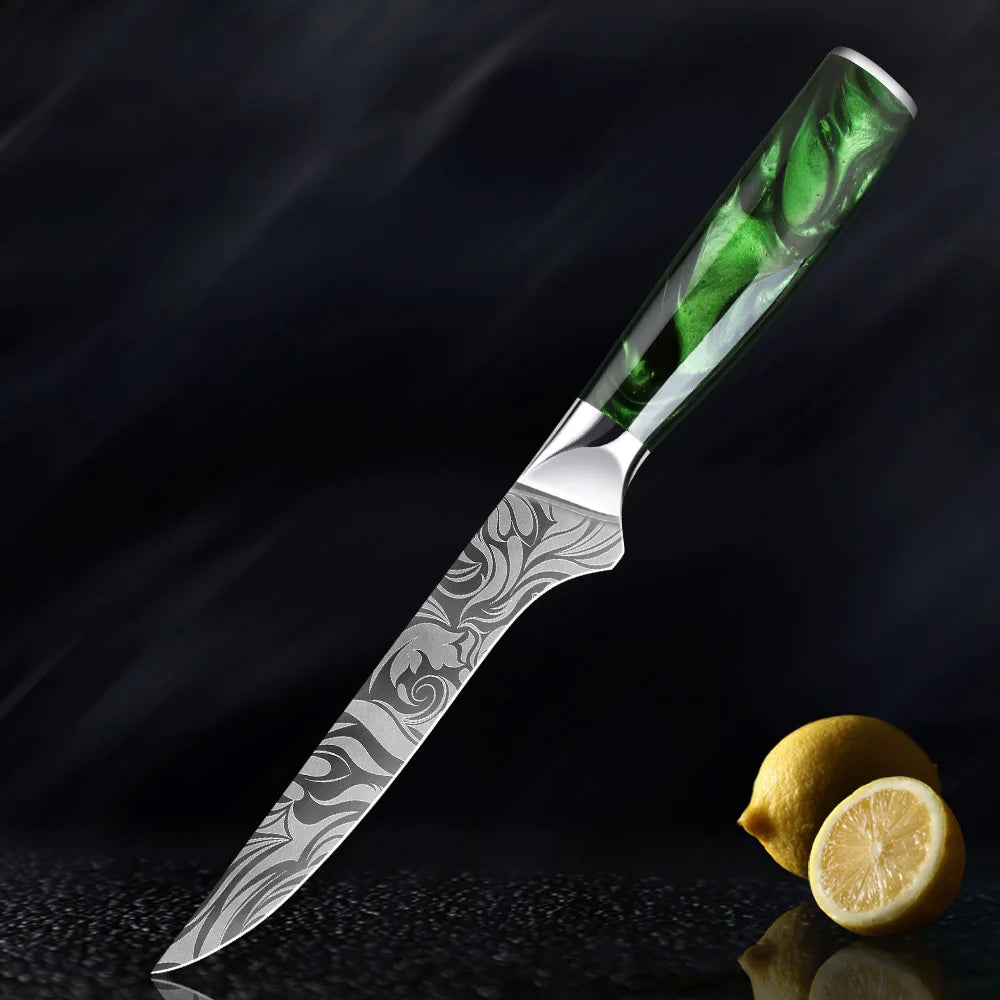 Damascus patterned knife set