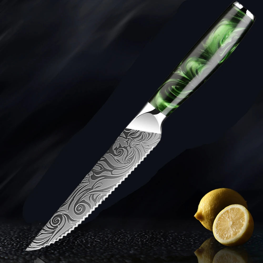 Damascus patterned knife set
