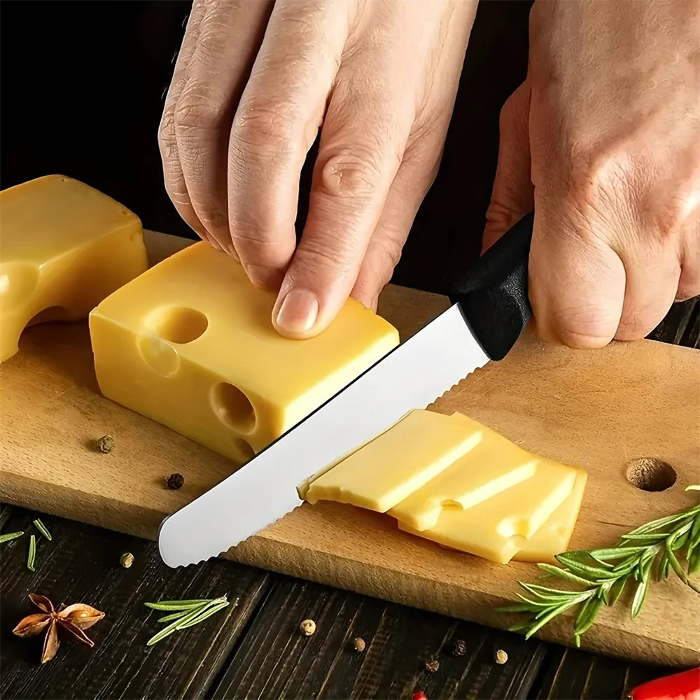 Serrated Steak knife Round Tip