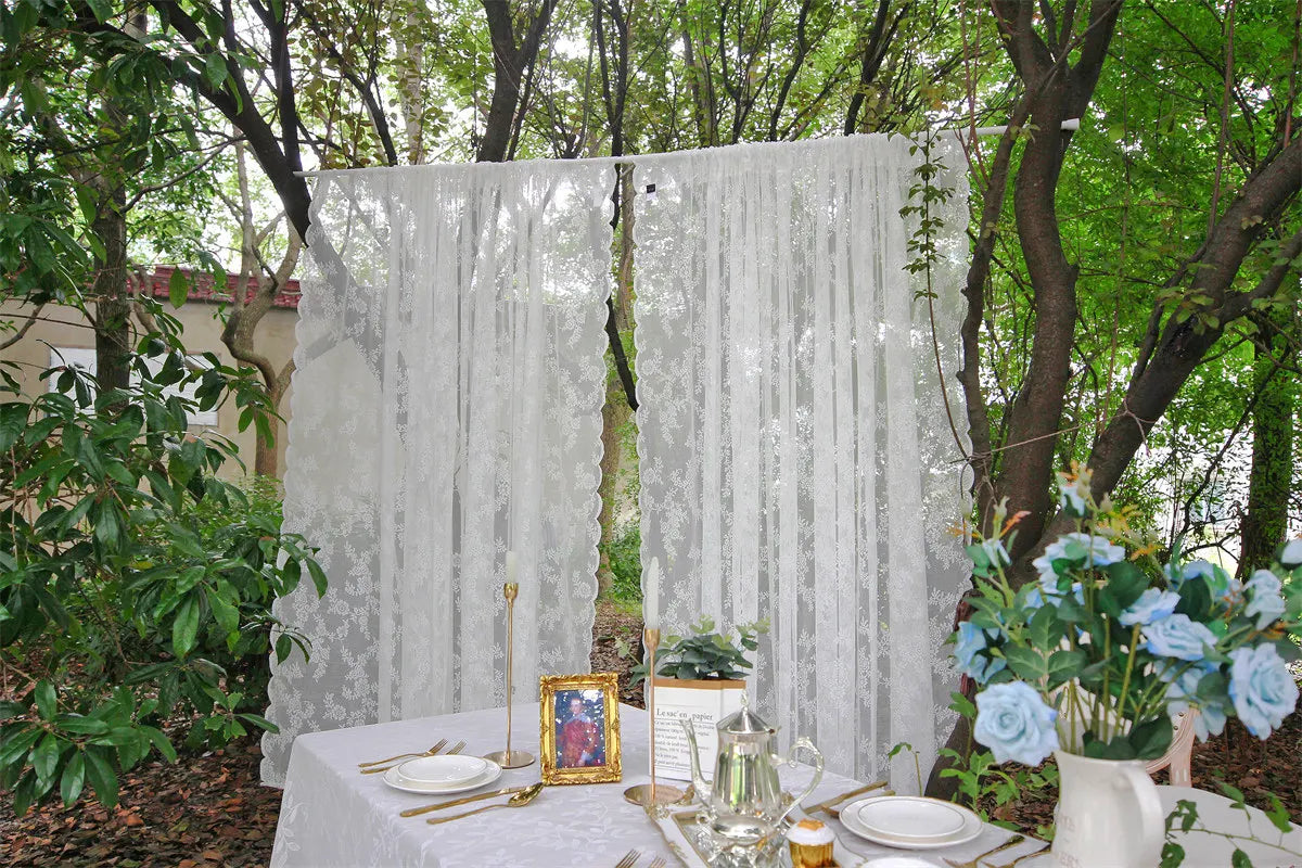 2 Panels Vintage Lace Long-Romantic Flowers